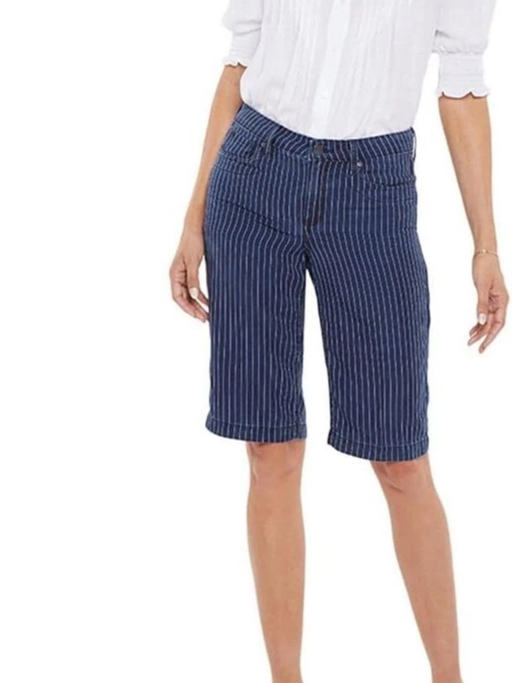 New with Tags NYDJ Women's Tailored Bermuda Shorts navy blue pinstripe Size 14